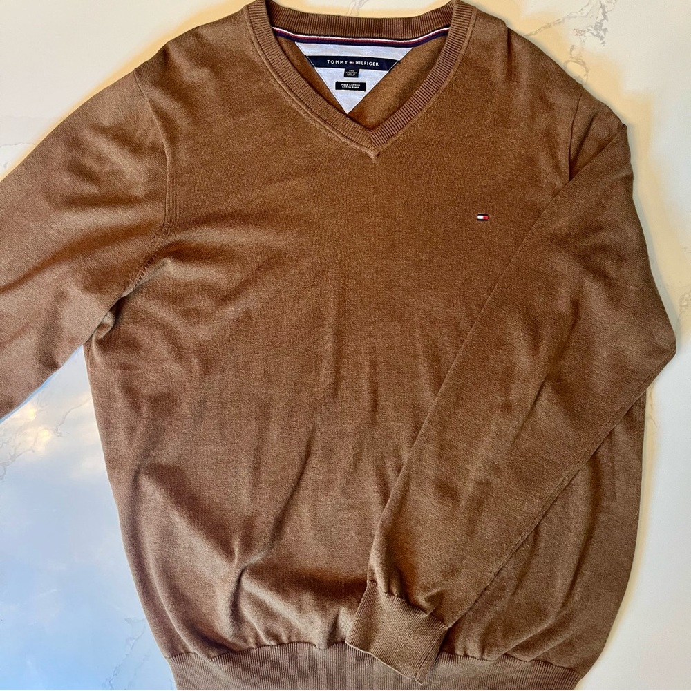 Tommy Hilfiger Men's Brown Sweater